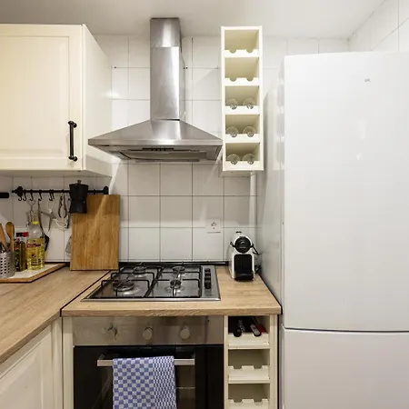 Vintage 3 Bdr Appartement