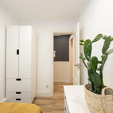 Vintage 3 Bdr Appartement Esplugues de Llobregat
